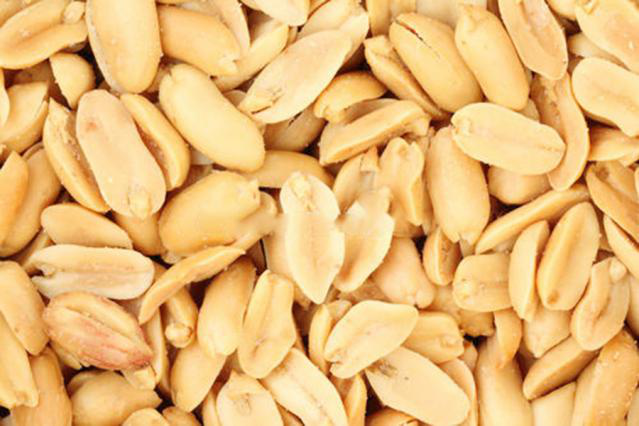 groundnut-drying1.png
